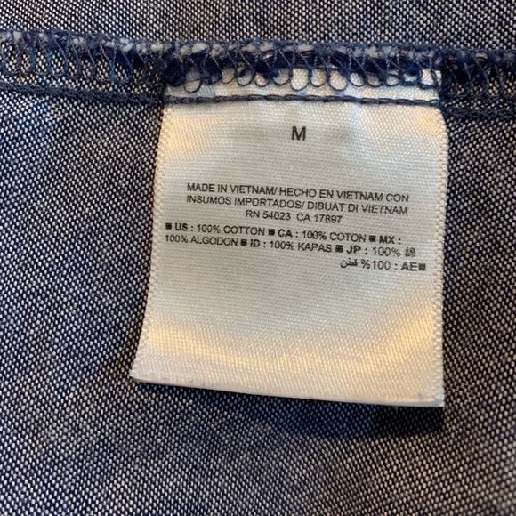 Old Navy Classic Navy blue Dots long sleeve collared button down top EUC MEDIUM - Picture 11 of 11